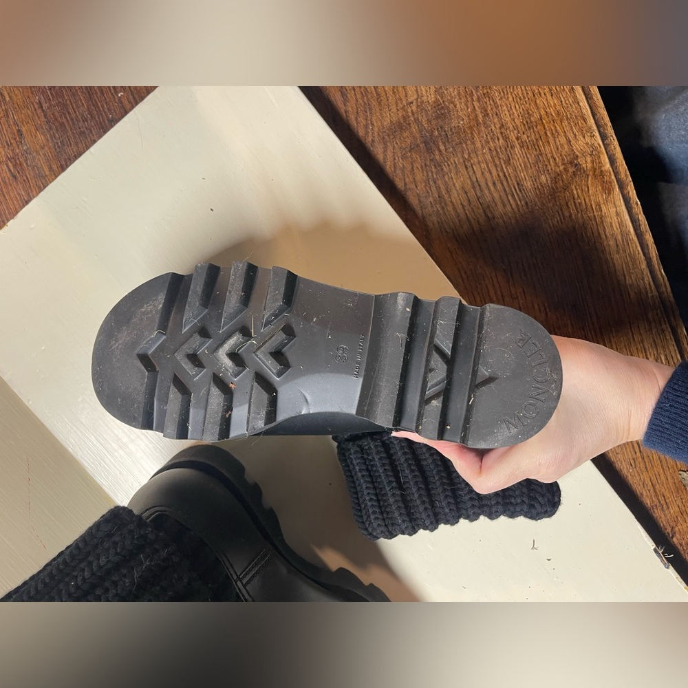 Moncler boots - Picture 3 of 6